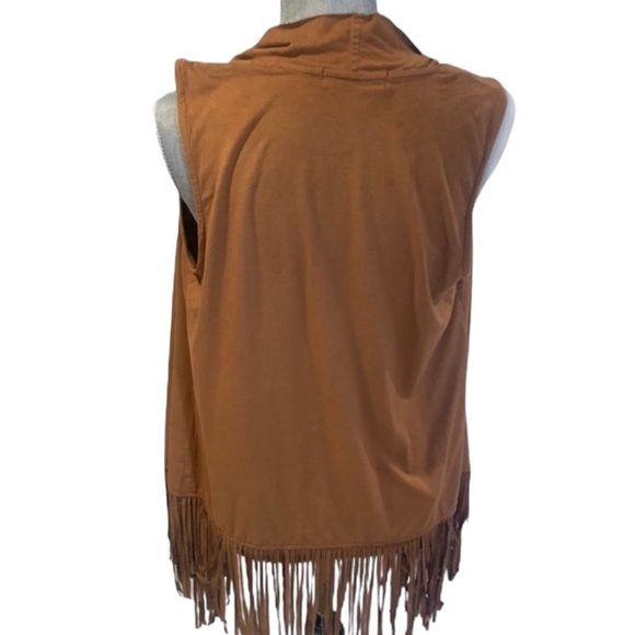 Absolutely Famous Trending Fringe Boho Brown NWT Vest - Picture 3 of 4